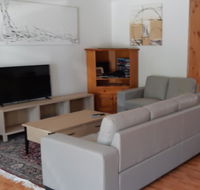Ray's Farm - Accommodation Search