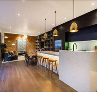 Readyset Glashouse Melbourne - Accommodation Search