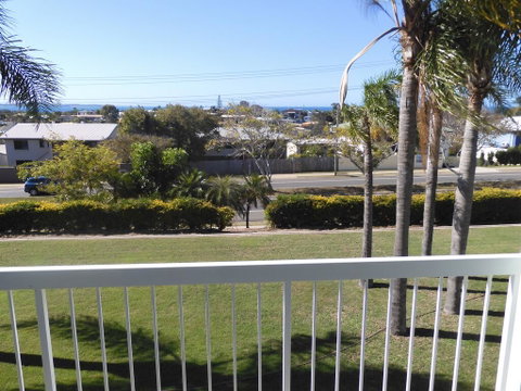 Reef Adventureland Motor Inn - Accommodation Search 2