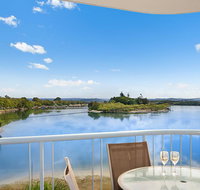 Reflections Holiday Apartments - Accommodation Search