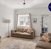 Renovated Brighton Beach Stay Home - Accommodation Search