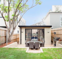 RIPPLES-hosted byL'Abode Accommodation - Accommodation Search