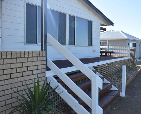 Rising Tide Beach House - Accommodation Search 1