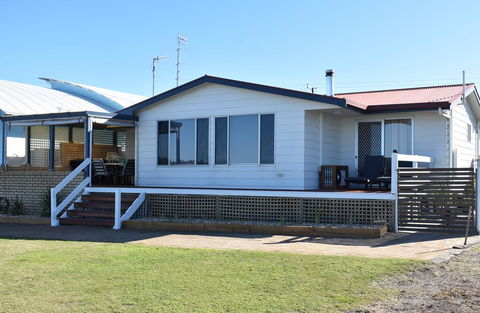 Rising Tide Beach House - Accommodation Search 0