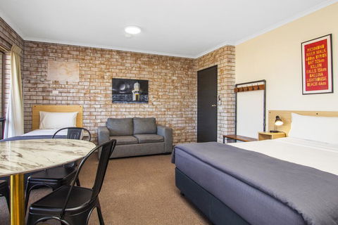 River Street Motel - Accommodation Search 2
