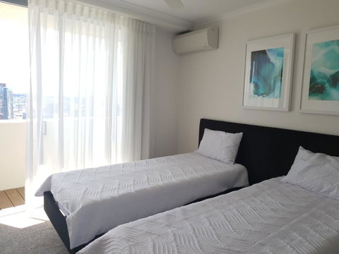 Riverfront Brisbane City - Accommodation Search 1