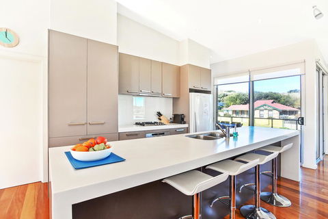 RiverSea Goolwa Beachhouse - WiFi - Pet-Friendly - Accommodation Search 3