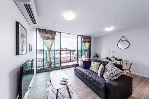 Riverside Living In Portside Wharf Hamilton - Accommodation Search 2
