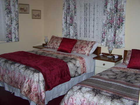 RJ's Bed & Breakfast - Accommodation Search 2