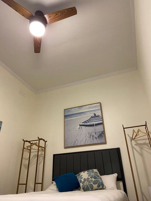 Rooms At Carboni's - Accommodation Search 1