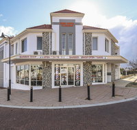 Rose Hotel Clarkson - Accommodation Search