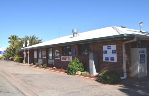 Roundhouse Motel - Accommodation Search 0