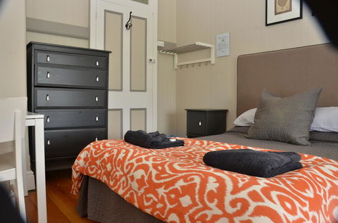 Royal Gatton Hotel - Accommodation Search 3