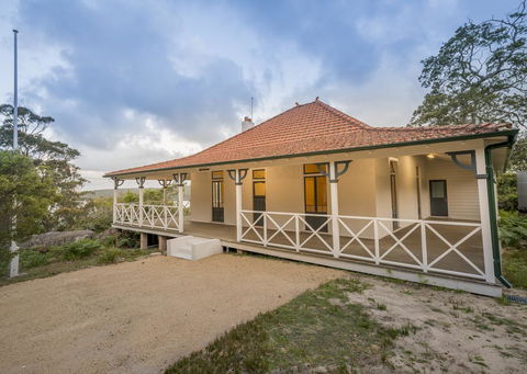 Royal National Park Cottages - Accommodation Search 0