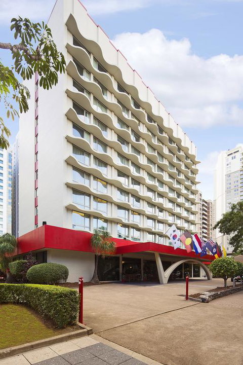 Royal On The Park - Accommodation Search 3