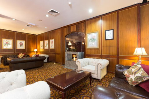 Royal On The Park - Accommodation Search 2