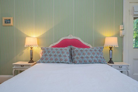 Russley Rural Retreat - Accommodation Search 0