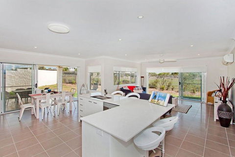 SALTY PAUSE @ BONDI HOUSE - Accommodation Search 1