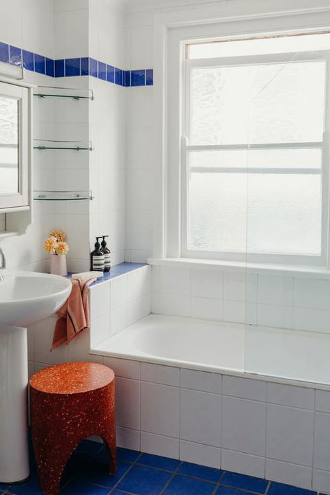 SALTY'S 2 BEDROOM BEACH HOME - Accommodation Search 3