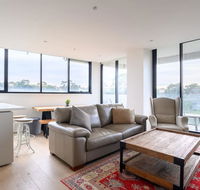 Sanctuary Resort-Style on the Banks of the Yarra - Accommodation Search