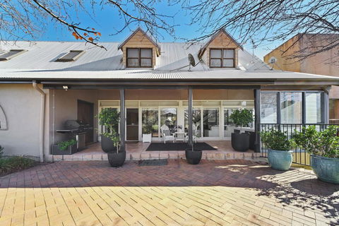 Sandalyn Estate Hunter Valley - Accommodation Search 1