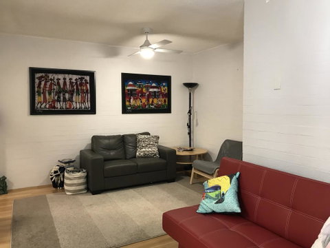 Santa Monica Apartment - Accommodation Search 0