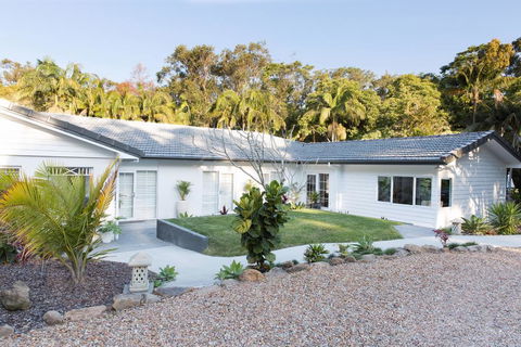 Satara Byron Bay - Coastal Lifestyle - Accommodation Search 1