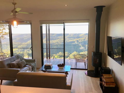 Scandinavian Cabin - Maleny - One Bedroom - Accommodation Search 0