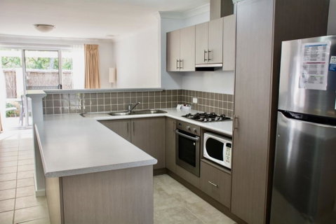 Sea Breeze - Broadwater - Accommodation Search 3