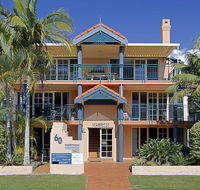 Sea Breeze on Main Beach - Accommodation Search