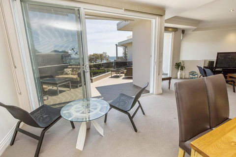 SEA GRANGE - MORNINGTON - Accommodation Search 0