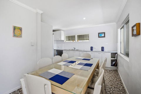 Sea Shack - 29 Pelican Street, Peregian Beach, Noosa Area - Accommodation Search 3