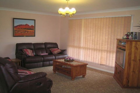 SEASCAPE In NARRAWALLEE - Accommodation Search 1