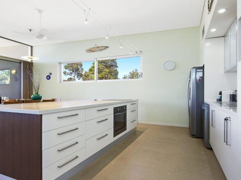 Serene - Spacious Air Conditioned Accommodation - Accommodation Search 2