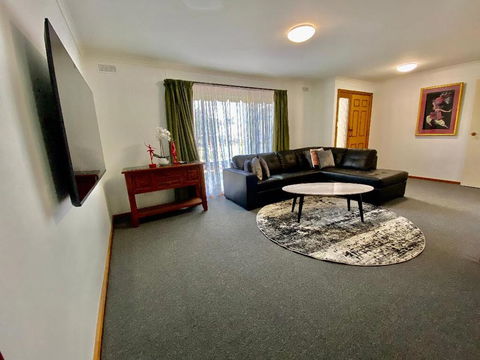 Sevens Avenue Guest House - Accommodation Search 3