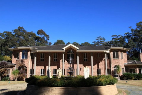 Shalimar - Accommodation Search 0