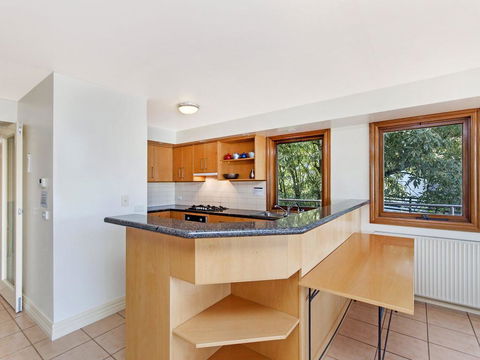 Shearwater House - Accommodation Search 1