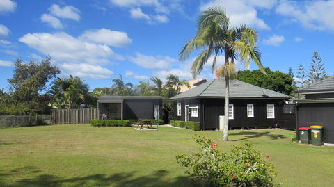 Shirley Street Beachhouses - Accommodation Search 3