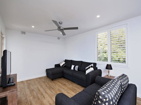 Shoal Bay Road, Del Rae, Unit 18, 25 - Accommodation Search 2