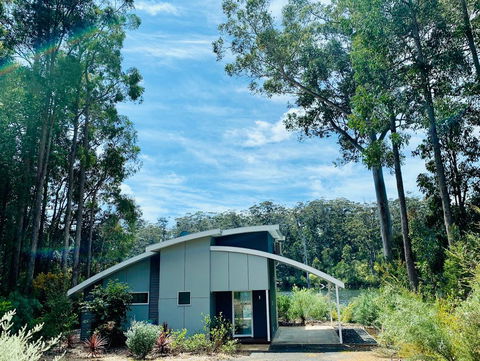 Silkwood Estate - Accommodation Search 0