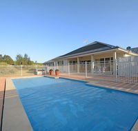 Silver Springs 6br Luxury Homestead with Wifi Pool. Fireplace Views Olives and Space - Accommodation Search
