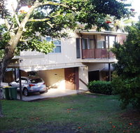 Sinclair - Rainbow Beach Modern Beach House Close to Everything Free Wi-Fi - Accommodation Search