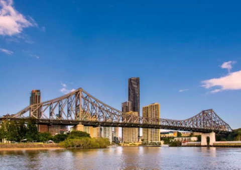 SK2 - 3BR With Pool Gym Steam Room In Story Bridge - Accommodation Search 3
