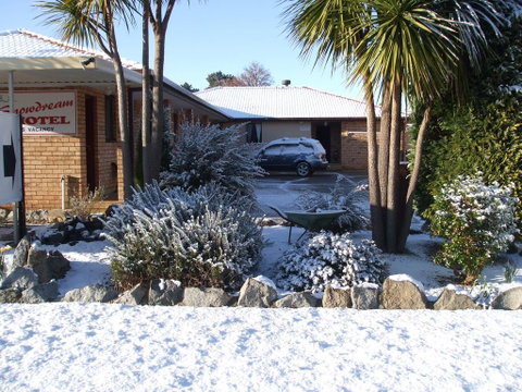 Snowdream Motel - Accommodation Search 0