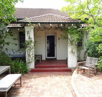 Soloman Street Cottage - Accommodation Search