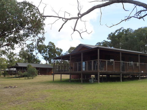 Sommerville Valley Tourist Park & Resort - Accommodation Search 3