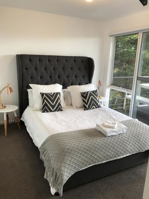 Sorrento Getaway - Accommodation Search 1