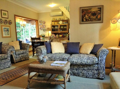 Southdown Cottage - Accommodation Search 2
