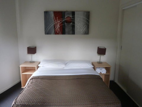 Sovereign Views Apartments - Accommodation Search 2