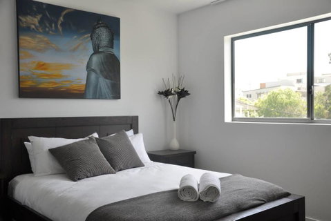 Spacious 2 Bed 2 Bath Unit - LUMA APARTMENTS - Accommodation Search 0